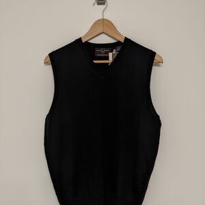 Black Brown 1826 V-Neck Black Sweater Vest
